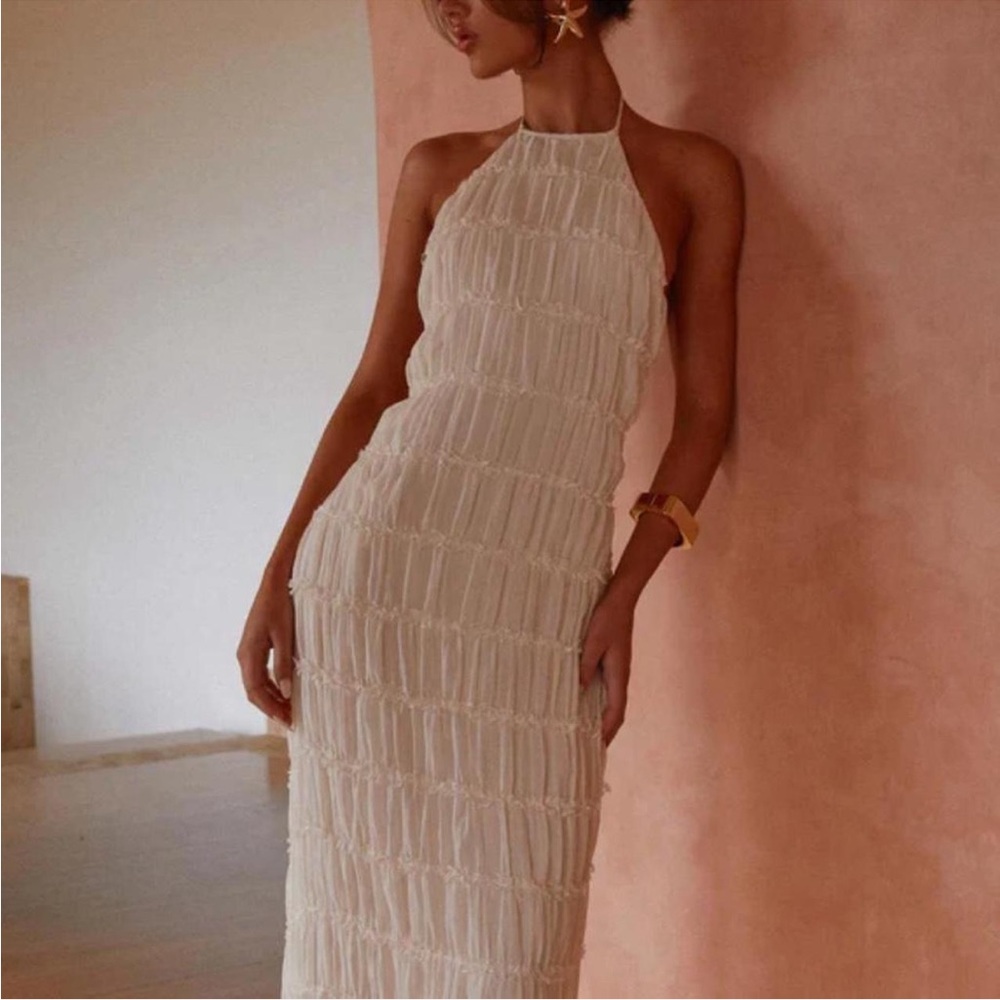Cream white ruffled dress
